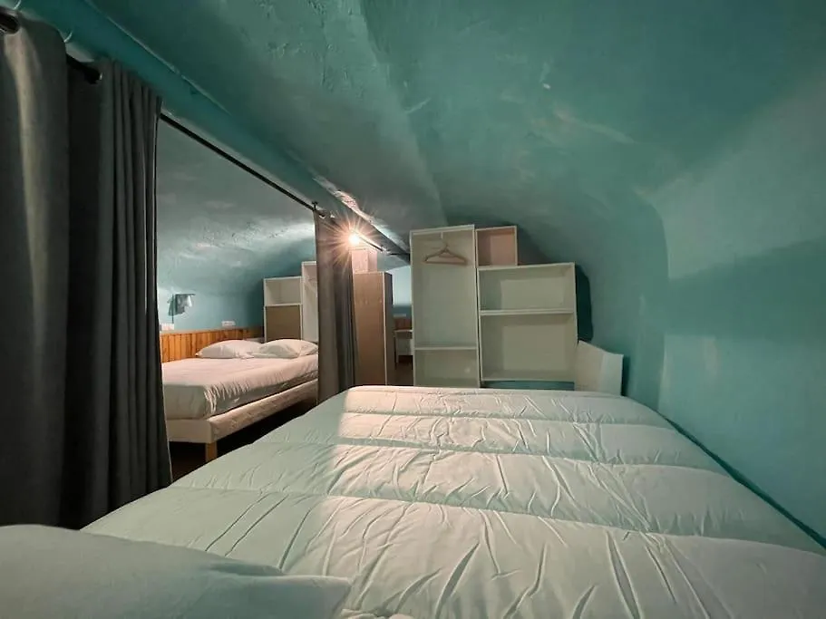 Le Dortoir Saint Georges, 8 Personnes, Vieux Lyonアパートメント アパート リヨン